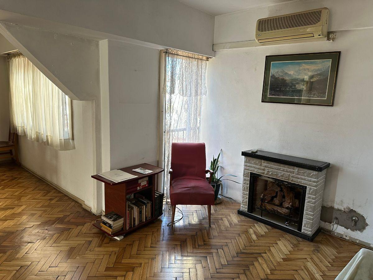 VENTA 4 AMBIENTES AL FRENTE C/BALCON