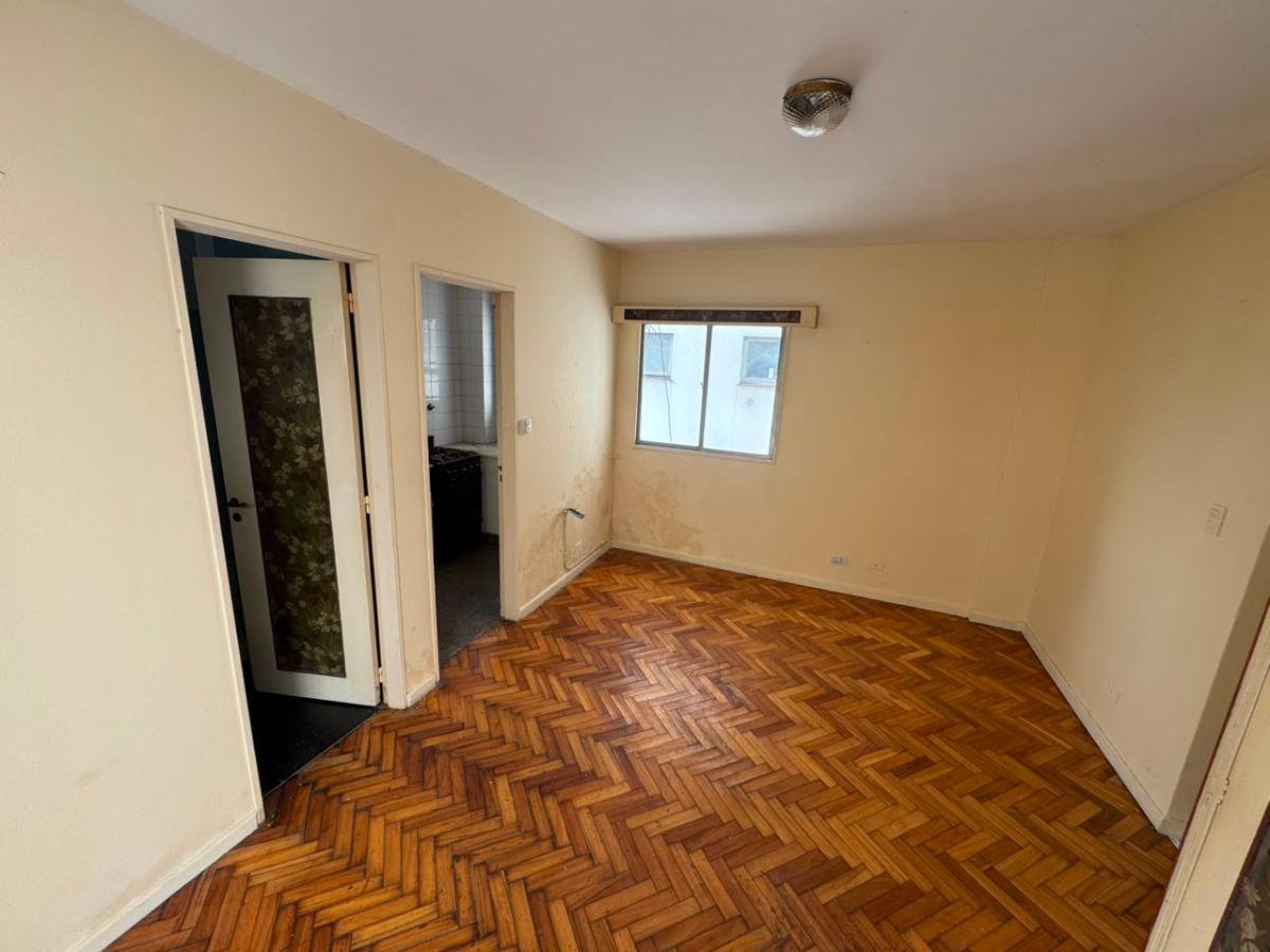 Foto de VENTA MONOAMBIENTE AMPLIO CON BALCON EN SAN CRISTOBAL, imagen 1