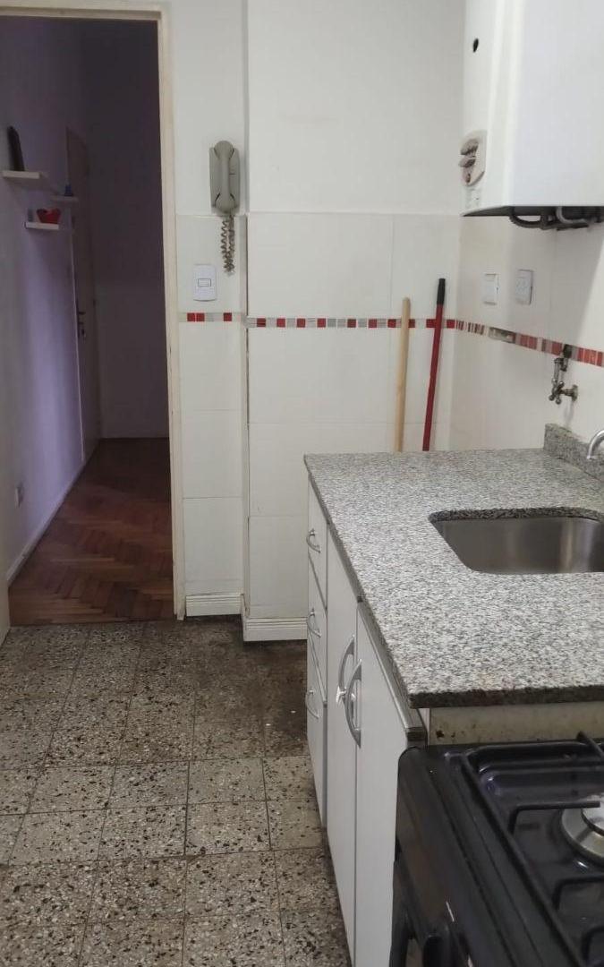 Foto de VENTA 2 AMBIENTES A MTS DE AV ENTRE RIOS, imagen 2