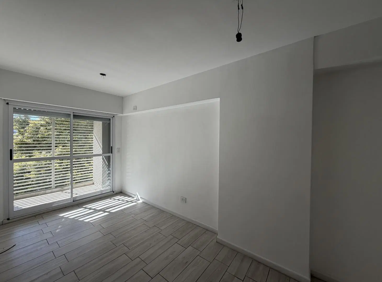 Departamento, un dormitorio con balcon y patio, Echesortu, Rosario, Alquiler 5