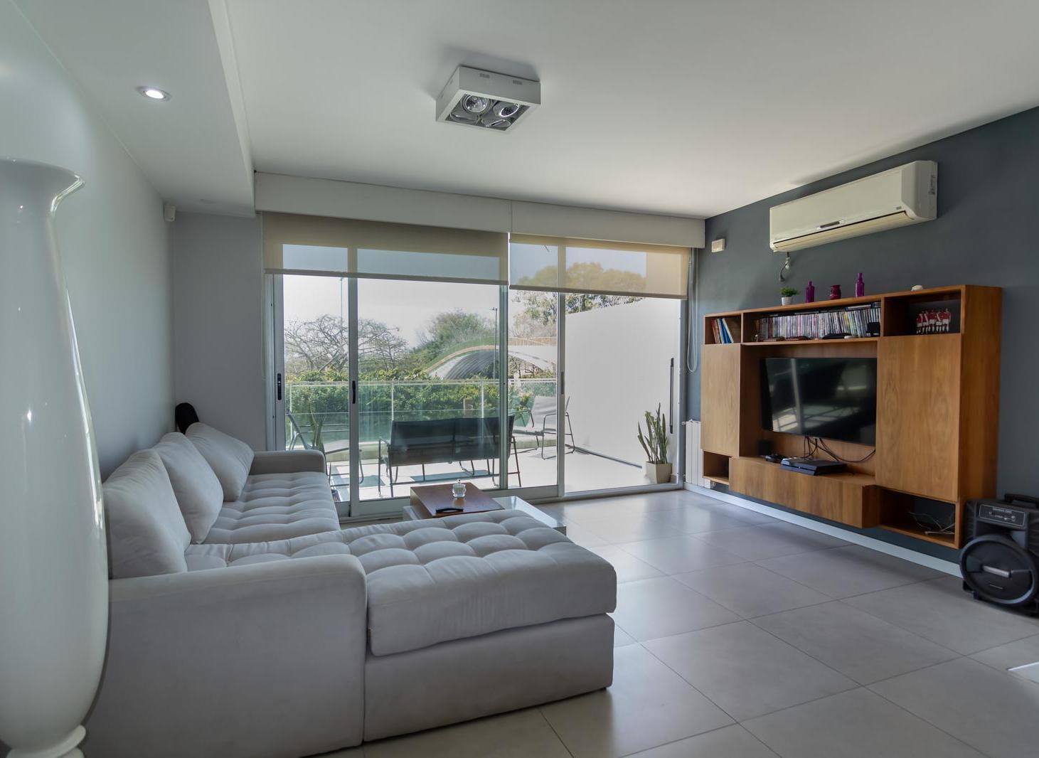 Casa, 3/4 dormitorios, Venta, Alberdi, Rosario.