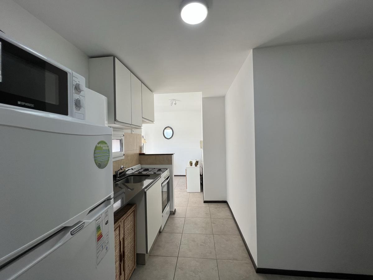 Foto de Departamento, 1 dormitorio amoblado, Alquiler, Rosario, imagen 4
