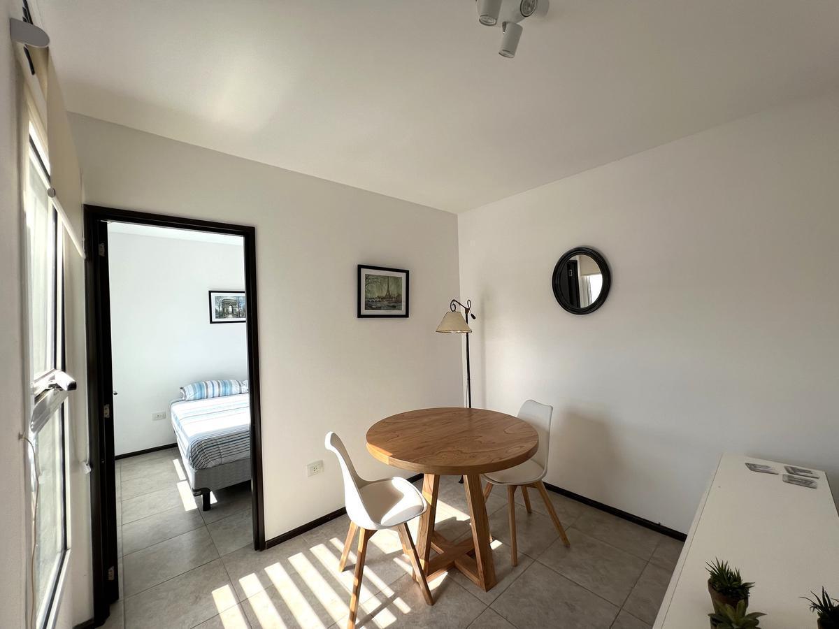 Foto de Departamento, 1 dormitorio amoblado, Alquiler, Rosario, imagen 3