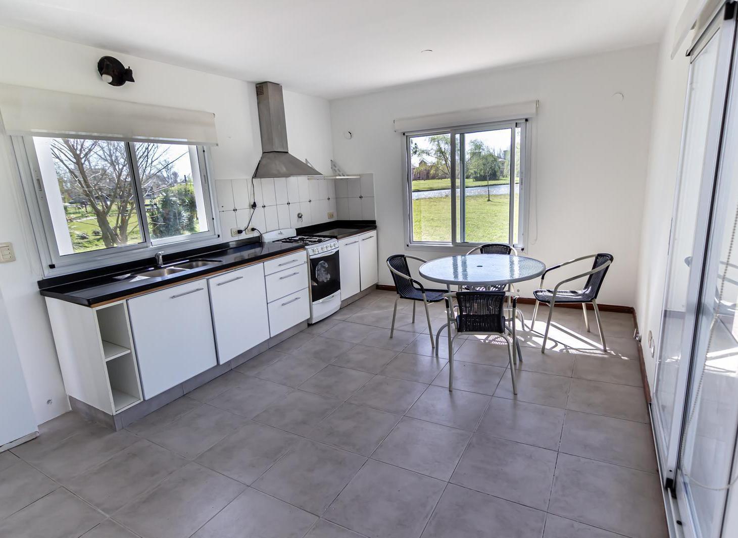 Foto de Casa de 3 dormitorios, Venta, La Carolina Golf, imagen 3