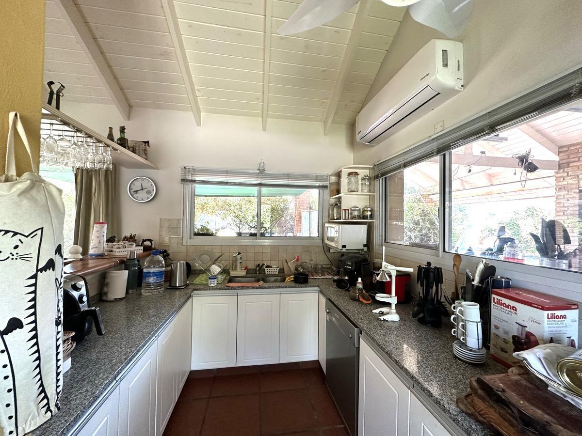 Foto de Casa, dos dormitorios, pileta, Barrio Los Raigales, Roldan., imagen 3