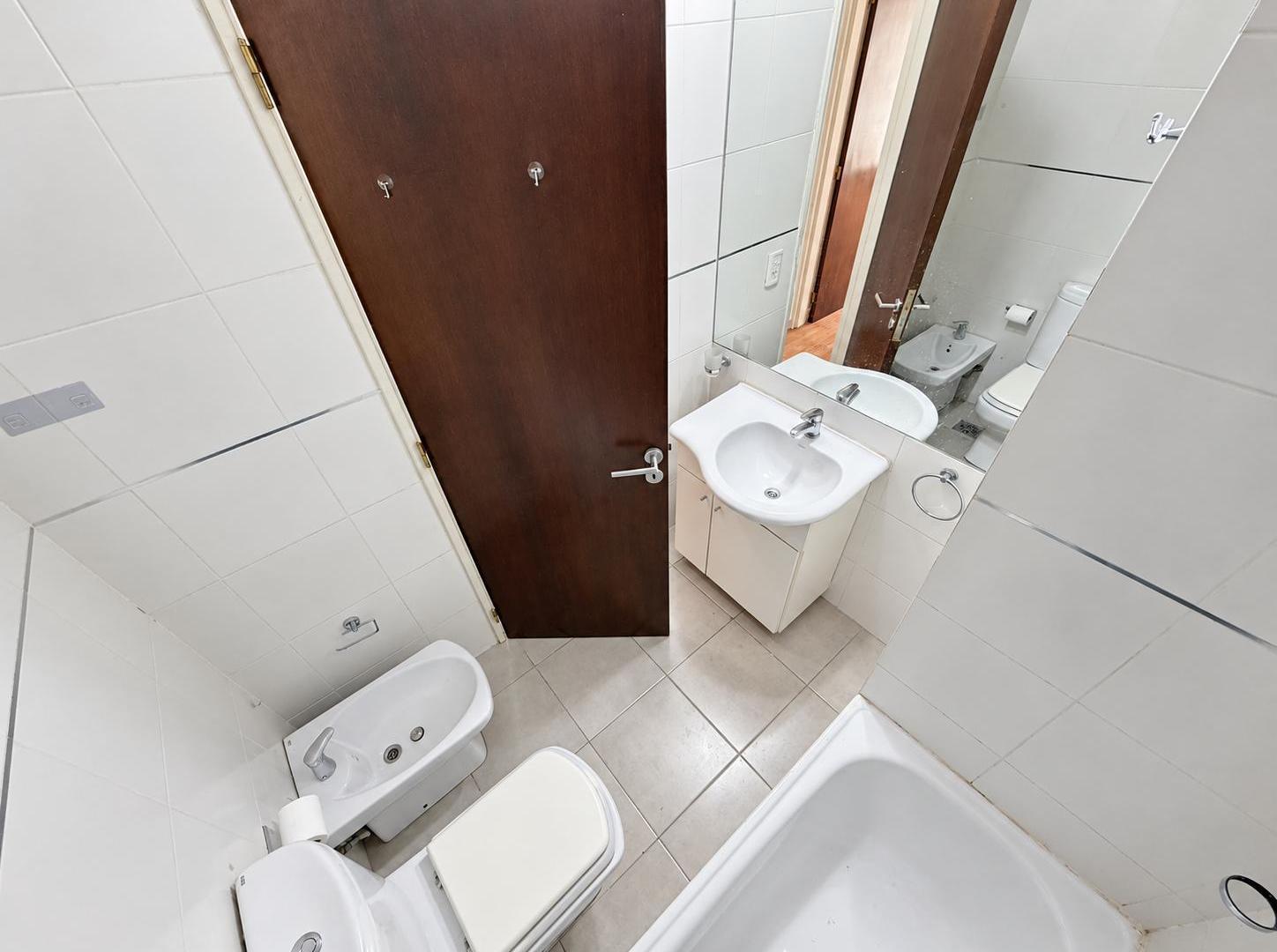 Foto de Departamento, un dormitorio, Barrio Martin, Alquiler, imagen 5