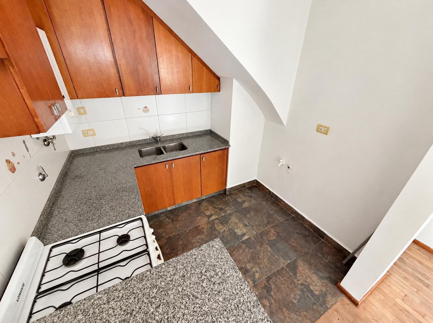 Foto de PH, Casas de pasillo, dos dormitorios, patio, Rosario, Venta., imagen 5