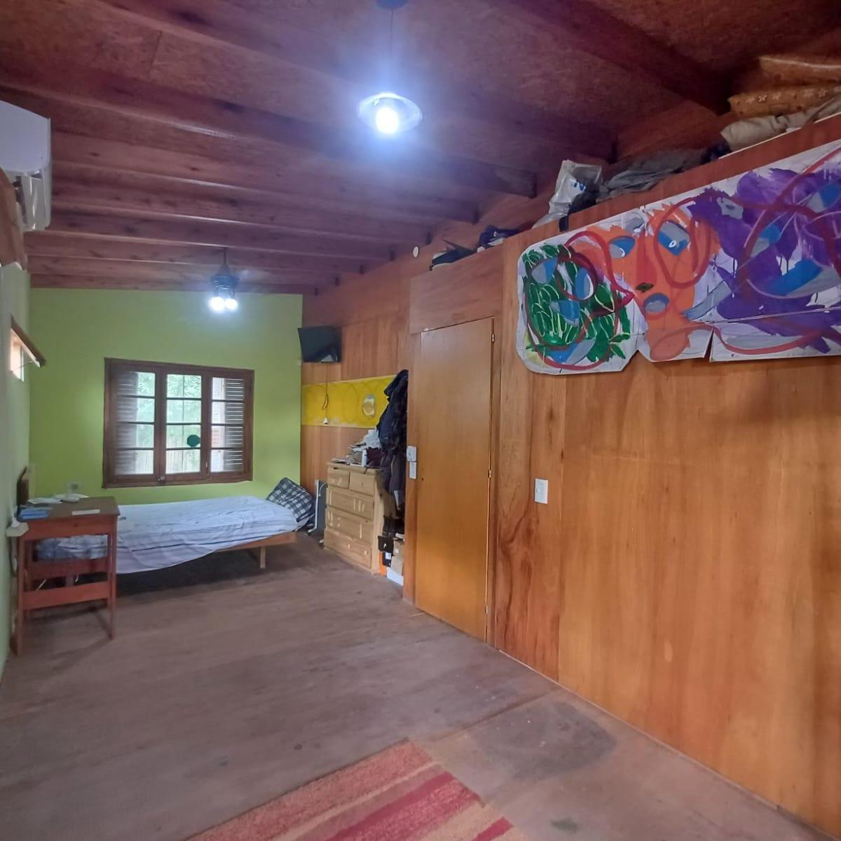 Foto de 2 esq 498-Casa sobre lote de 700 m2 en Villa Castells, imagen 5