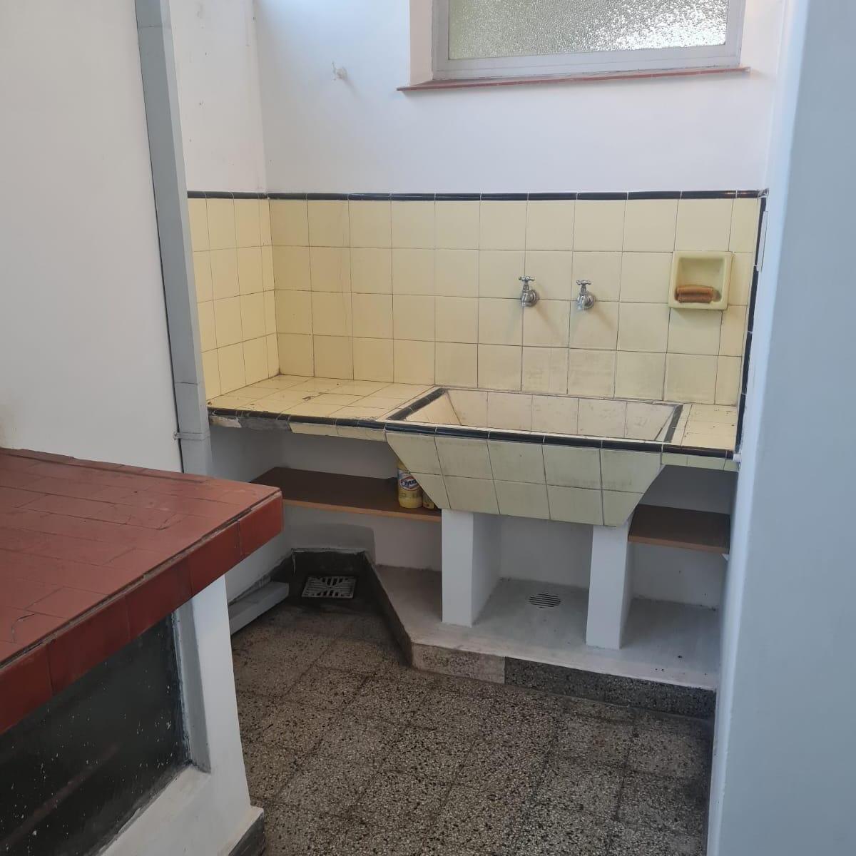 VENTA 49 E/ 131 Y 132