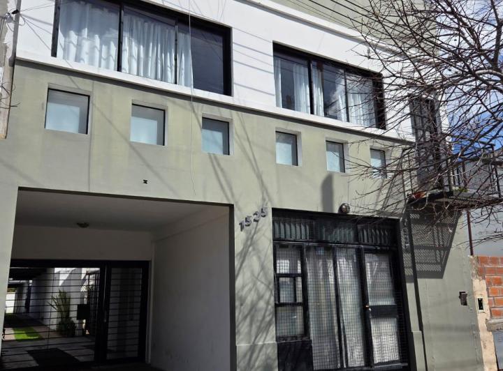 Departamento en alquiler c/ cochera en 27 entre 63 y 64 - La Plata 2