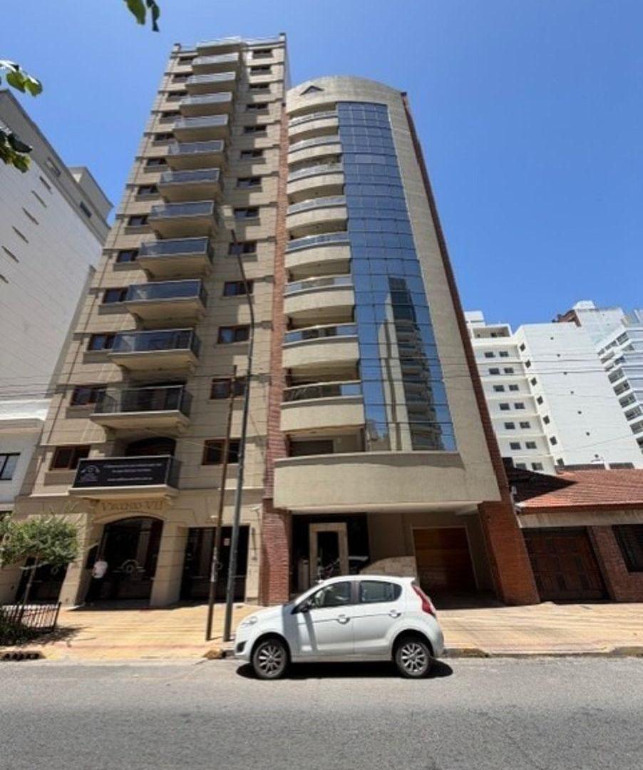 Venta de departamento en 44 N 836 e/ 11 y 12 (a metros de Pza. Paso) - La Plata