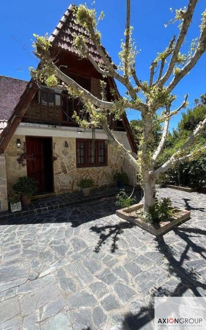 Venta de casa en Calle 13 n 2393 - Ensenada 2