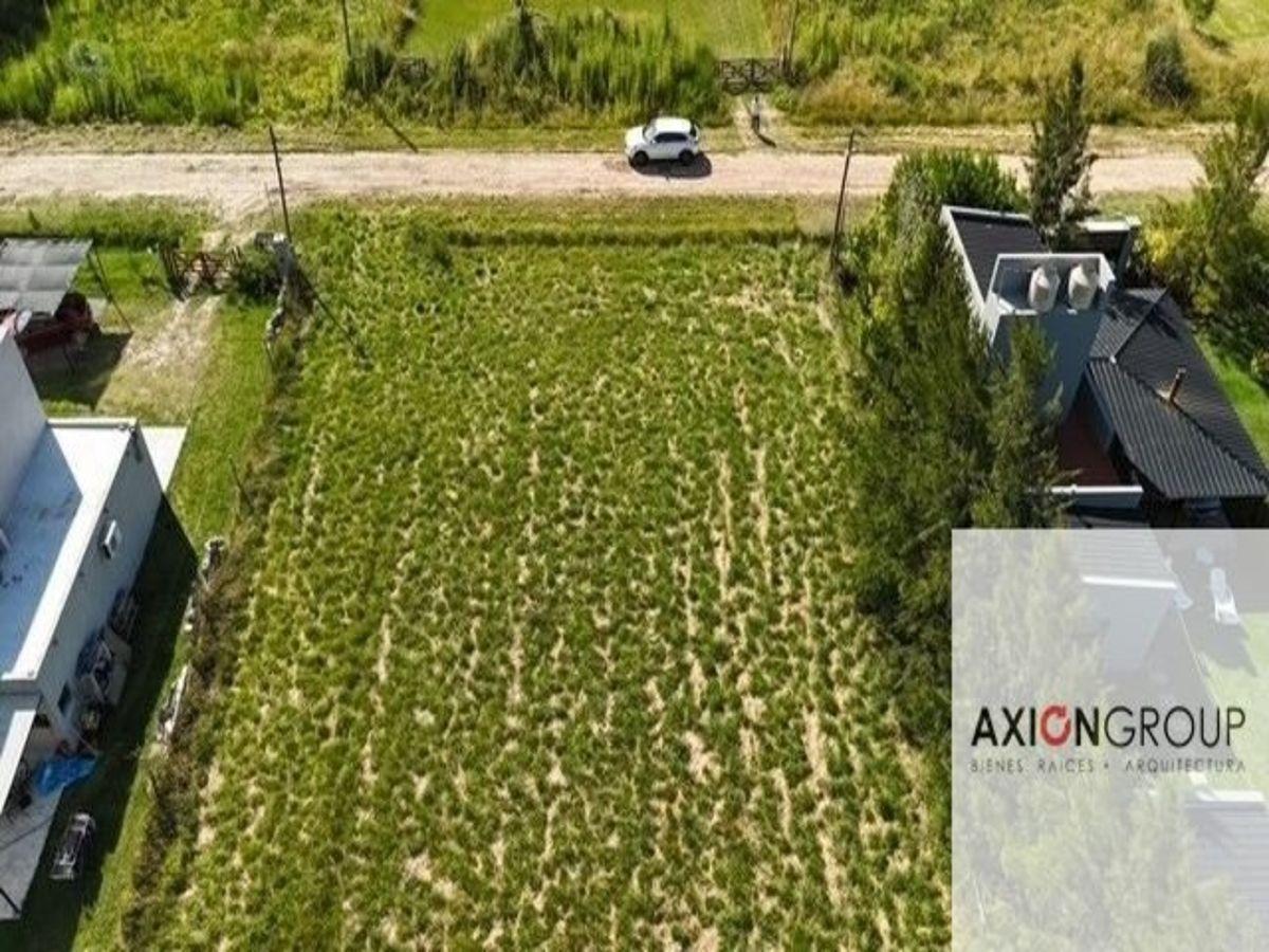 Venta de lote en calle 641 bis e 142 y 143 Barrio Las Luciérnagas - Arana