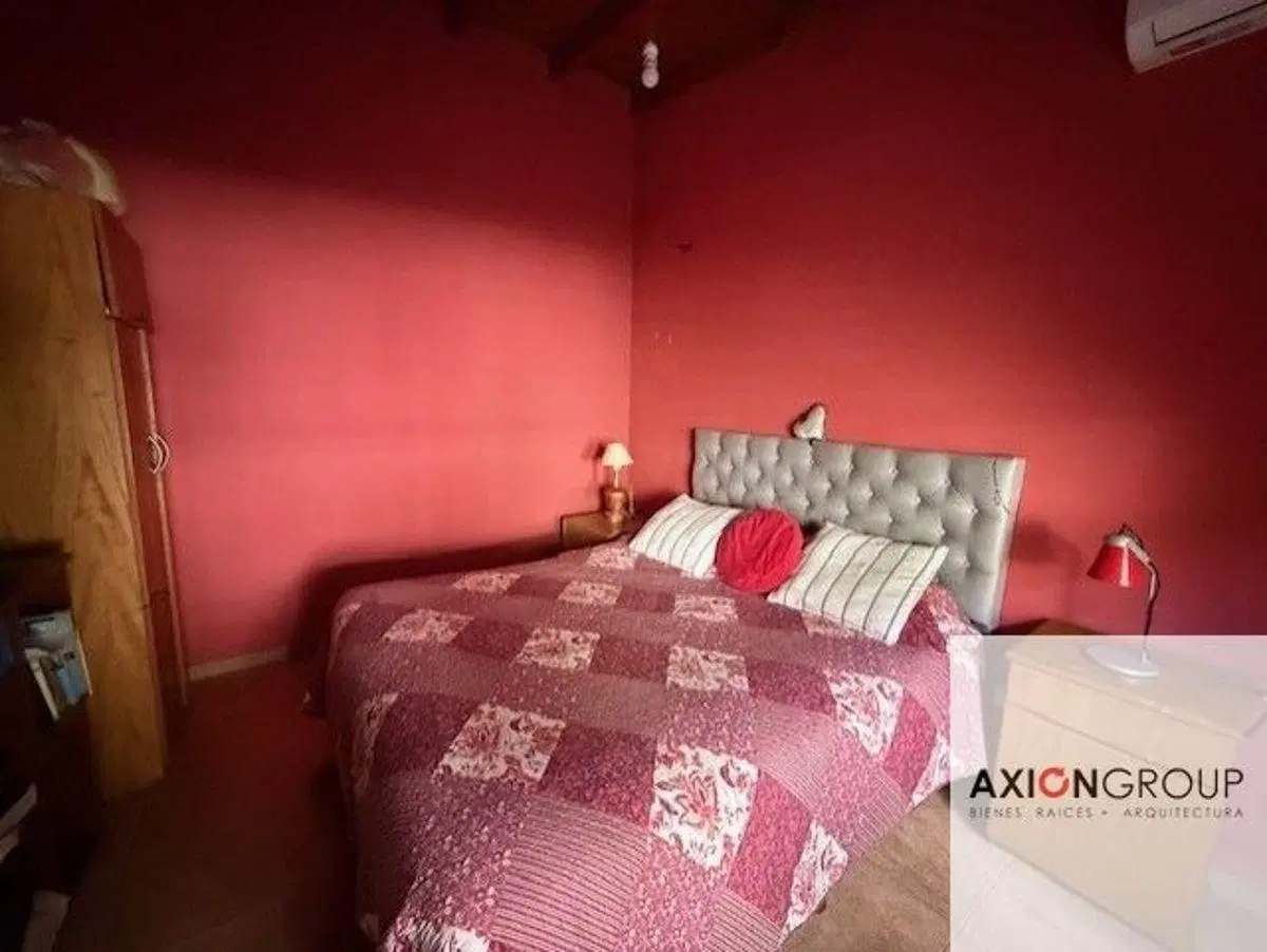 Venta de casa en 142 n 884 e 49 Y 50 - Los Hornos 2
