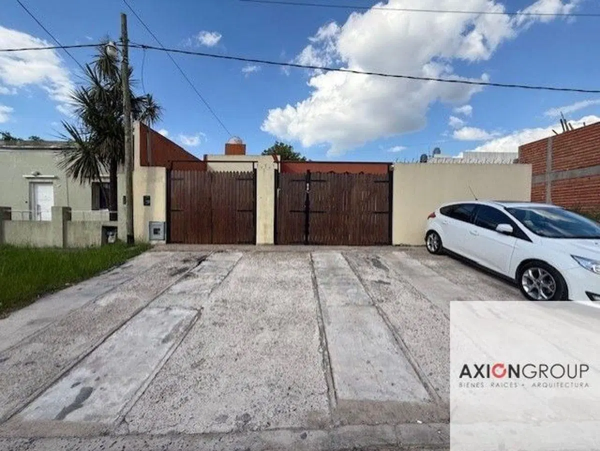 Venta de casa en 142 n 884 e 49 Y 50 - Los Hornos 1