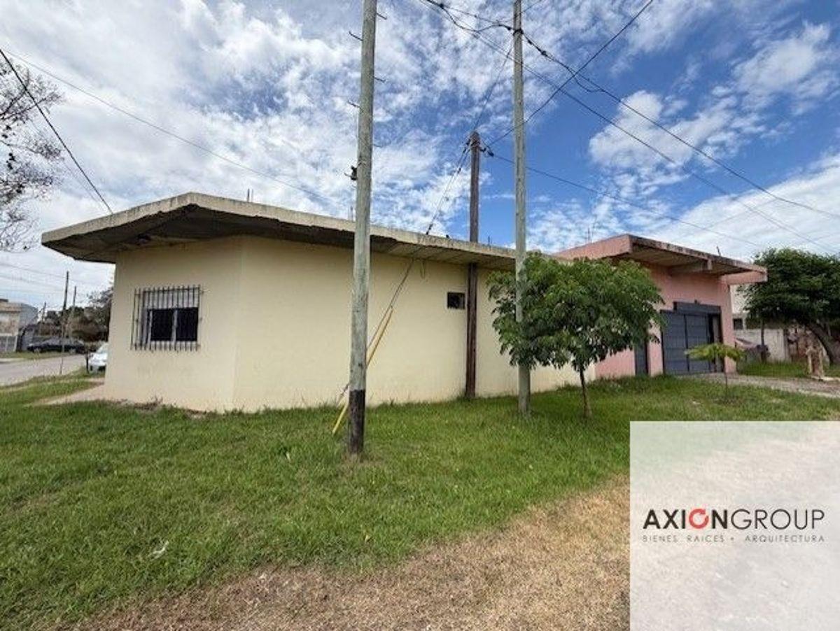 Venta de casa en 46 N 2322 esq. 141 bis - La Plata