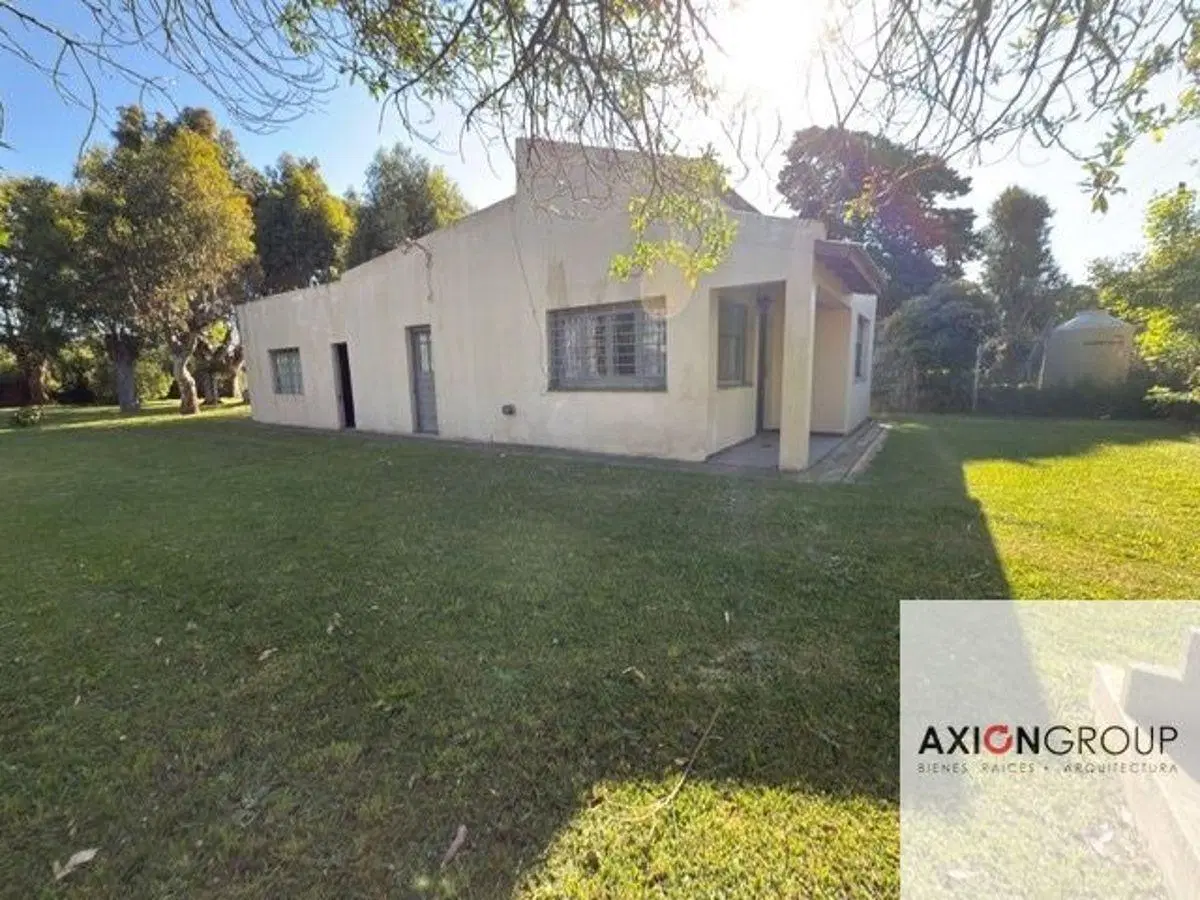 Venta de casa quinta en Av. Montevideo casi calle 721 - Los Talas 2