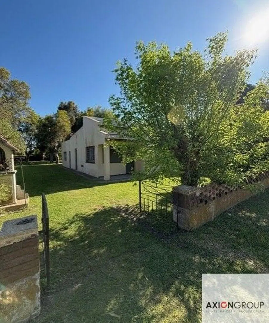 Venta de casa quinta en Av. Montevideo casi calle 721 - Los Talas 3