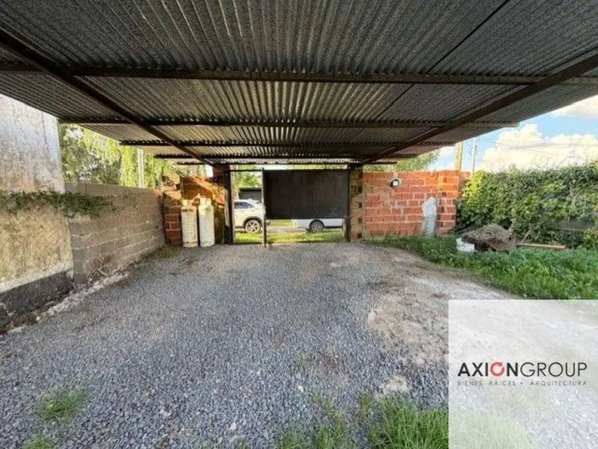 Venta de casa en calle 13 e/ 670 y 671 - Villa Parque Sicardi 2