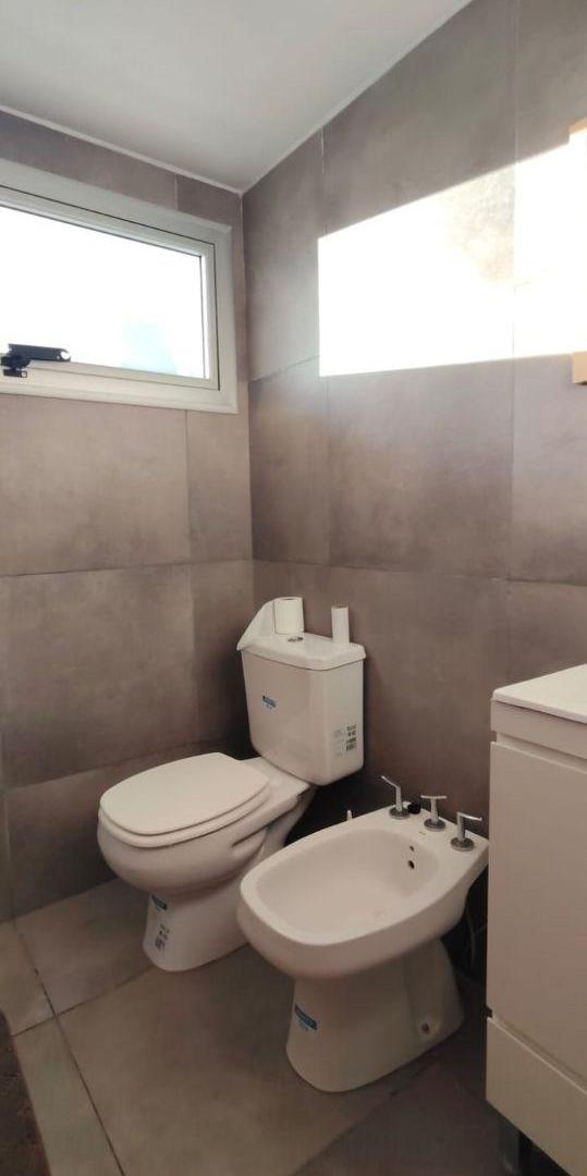 Foto de 46 E/14 y 15-Depto totalmente equipado en alquiler permanente-Zona Tribunales, imagen 4