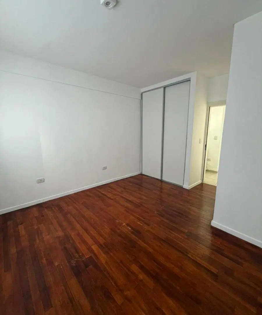 Departamento en alquiler de un dormitorio en Avenida 19 entre 55 y 56, La Plata. 4