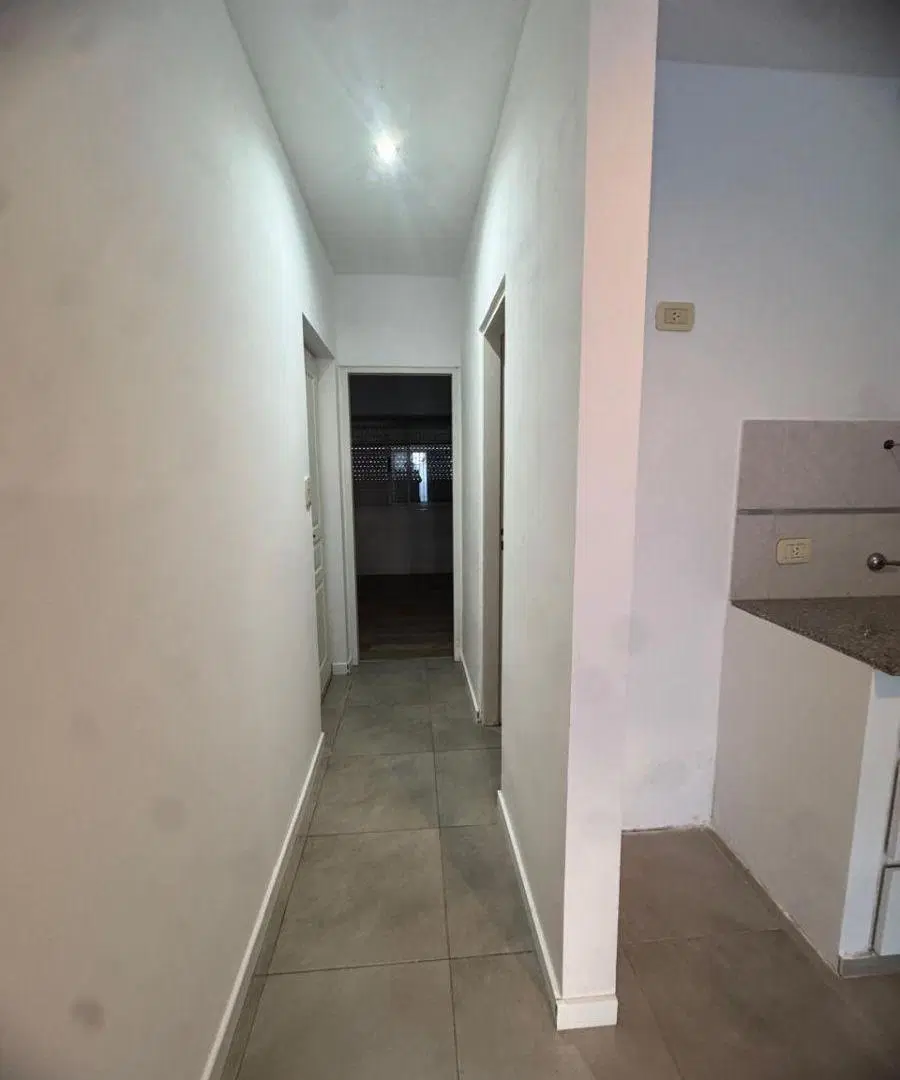 Departamento en alquiler de un dormitorio en Calle 28 entre 38 y 39, La Plata. 5