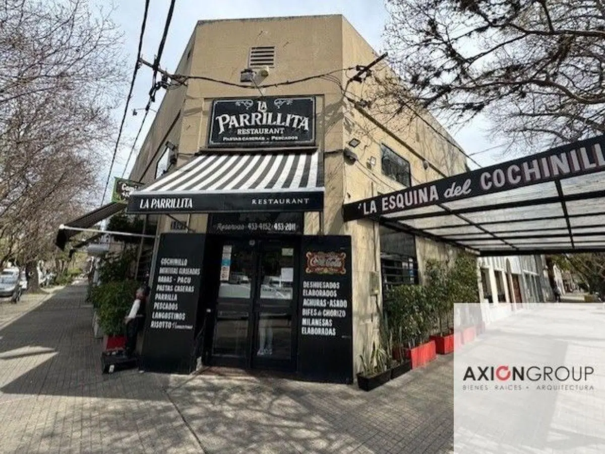 Venta de local comercial en calle 49 N 1101 esq. 17 - La Plata 1