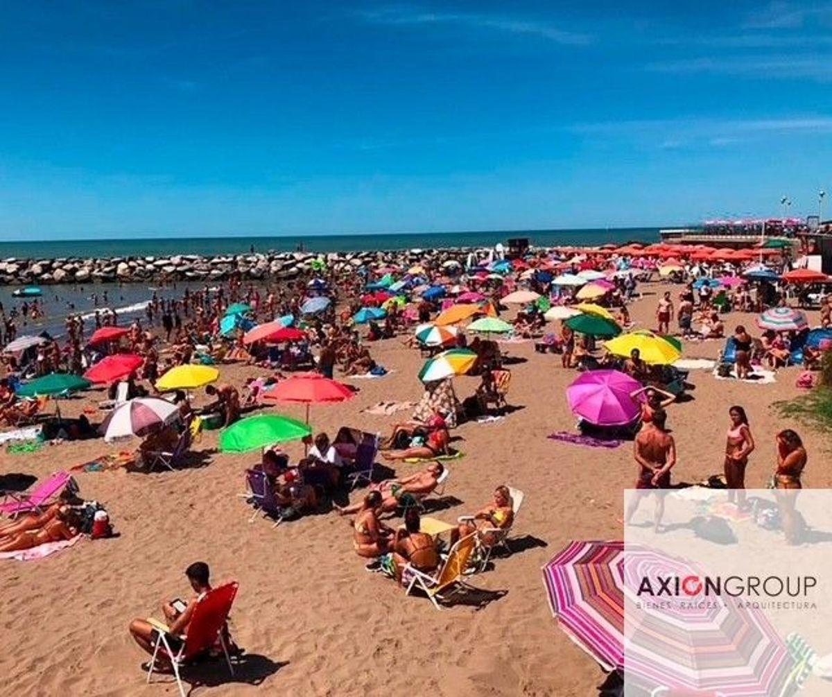 Foto de Venta de lote en Diagonal Vélez Sársfield e Pacheco de Melo y Cayetano, imagen 5