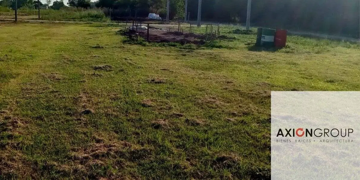 Venta de lote en calle 97 y 167 - Los Talas 3