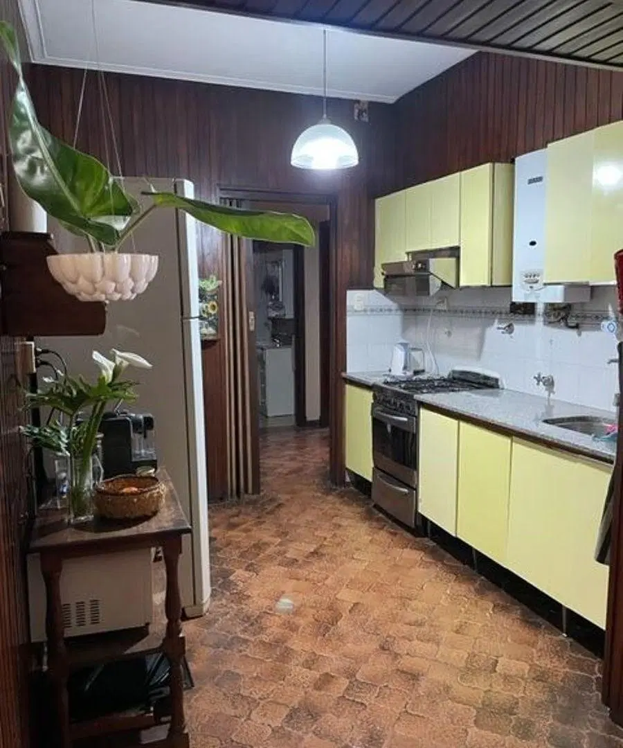 Venta de casa en 476 e/ 19 y 20 - City Bell 2