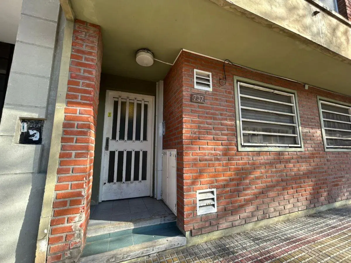 20 E/46 y 47-Depto en alquiler de un dormitorio Zona Pza Malvinas 1