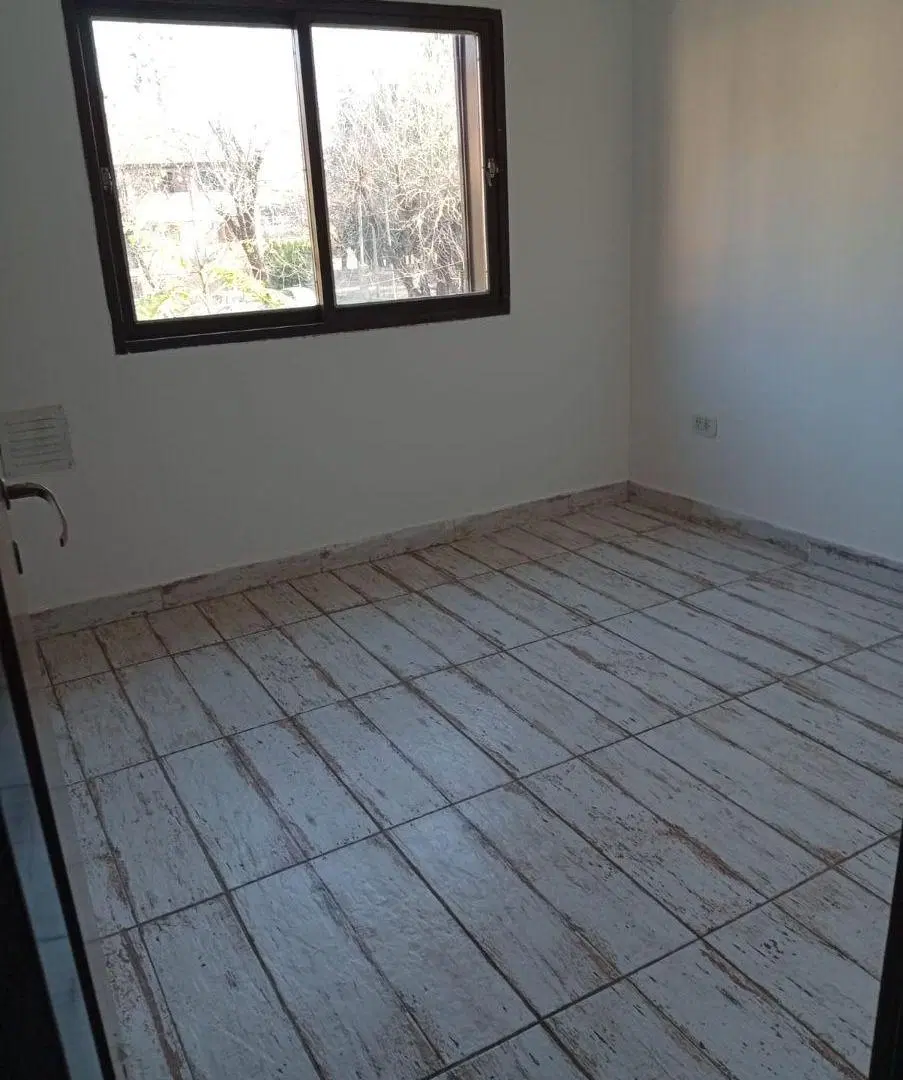 131 E/522 y 523-Depto en alquiler de 2 dormitorios con cochera 5