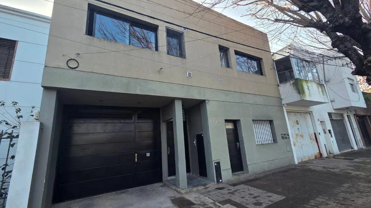 Departamento de 2 dormitorios en alquiler en Calle 23 entre Calle 61 y 62, La Plata. 2