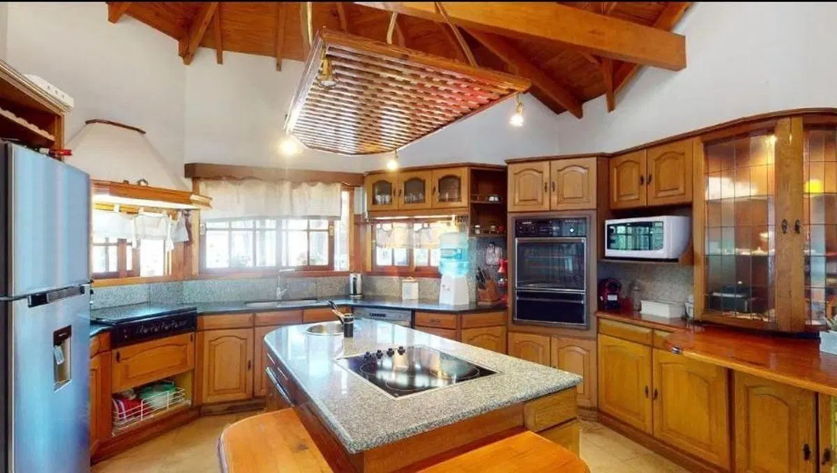 Venta de casa en calle 476 e 19 y 20 - City Bell 4