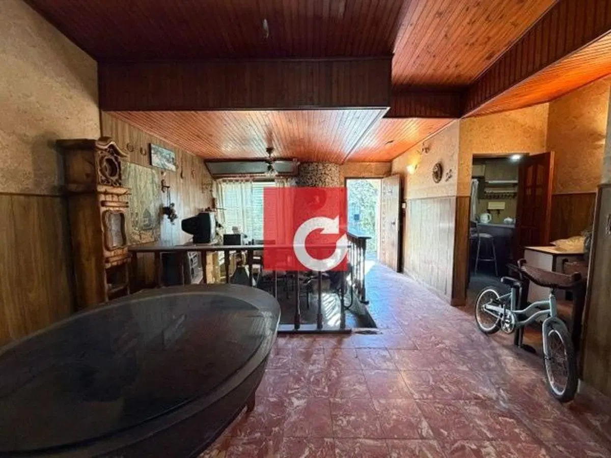 Venta de casa en calle 9 N 3981 e 161 y 162 - Berisso 5