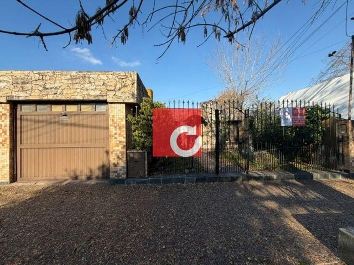 Venta de casa en calle 9 N 3981 e 161 y 162 - Berisso