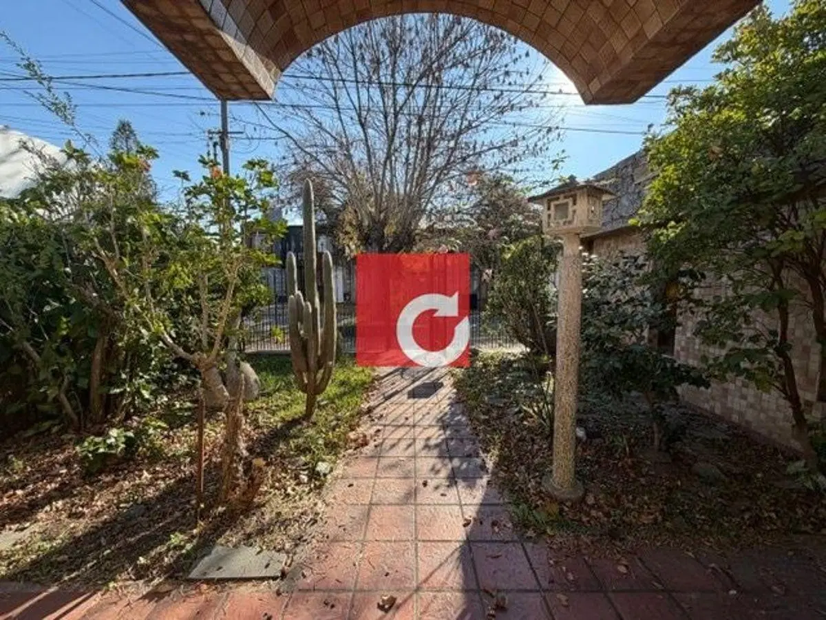 Venta de casa en calle 9 N 3981 e 161 y 162 - Berisso 4