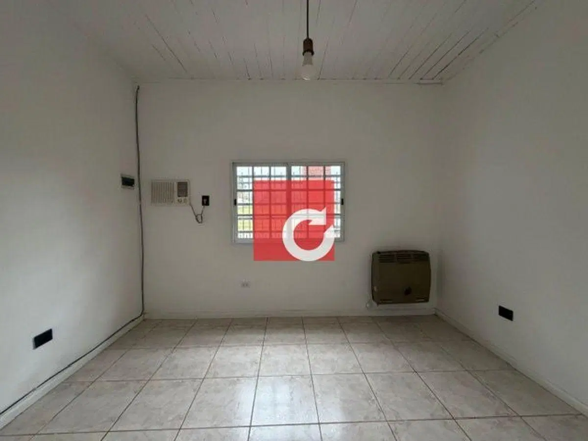 Alquiler de casa en calle 421 bis N 858 e 9 Y 10 - Villa Elisa 4