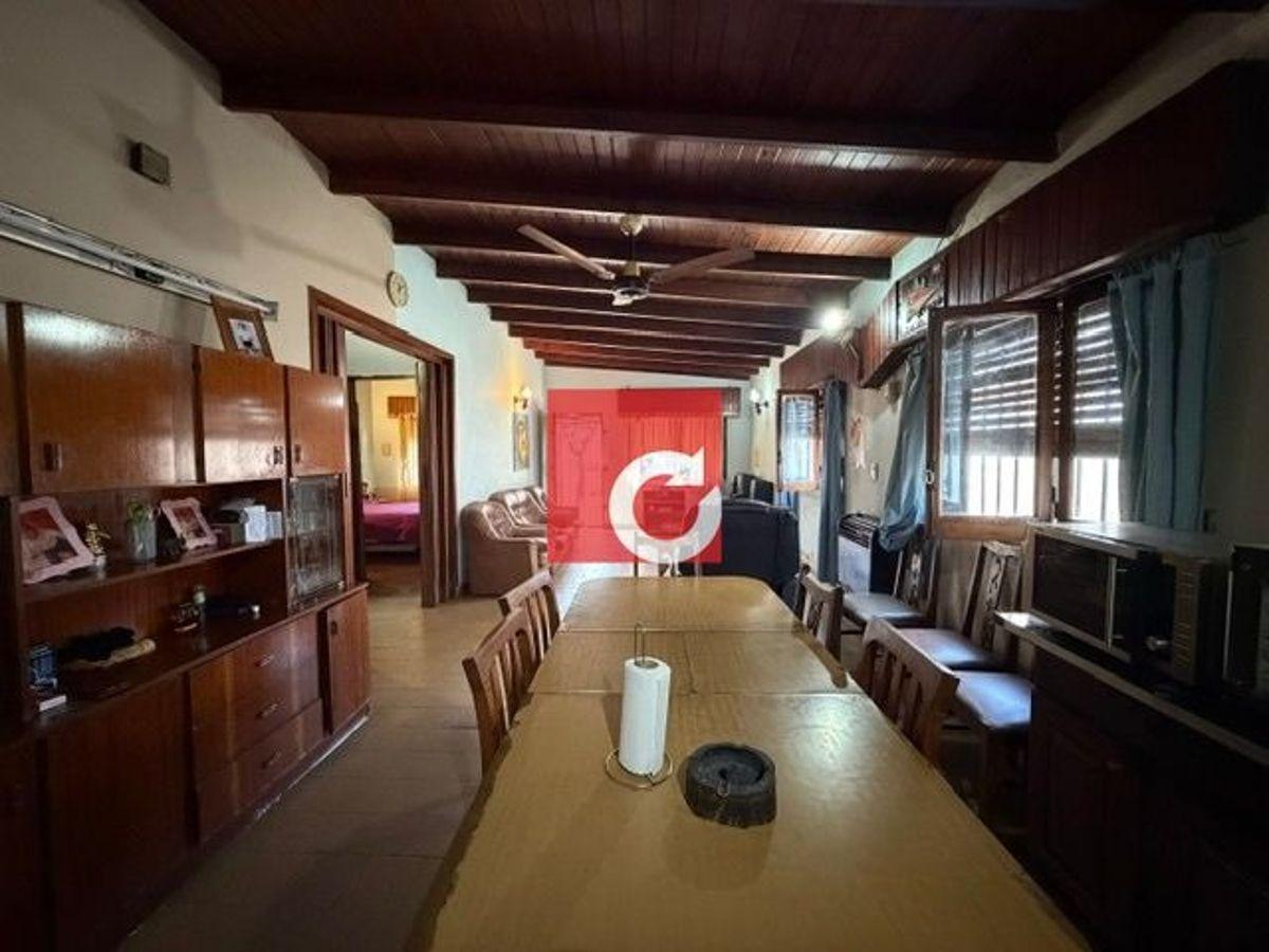 Foto de Venta de casa en 67 N 3028 e 155 y 156 - Los Hornos, imagen 5