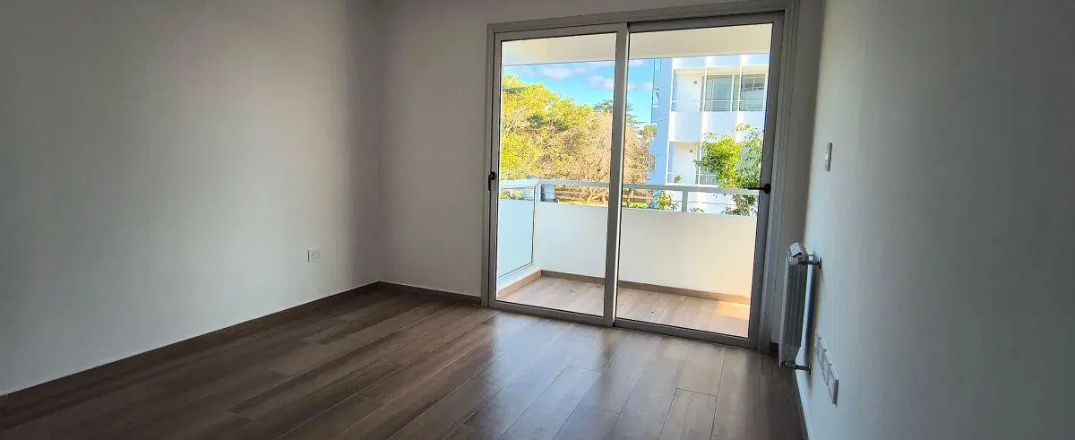 23 E/50 y51-Semipiso de categoría con un dormitorio en suite. Paque San Martín 5