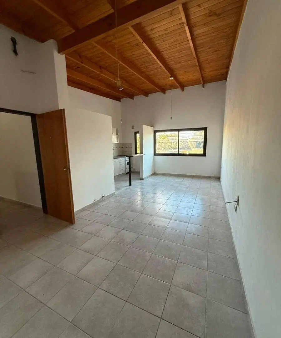 Departamento en alquiler de un dormitorio en Calle 23 entre Calle 61 y Calle 62, La Plata. 3