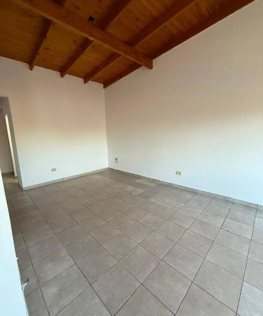 Departamento en alquiler de 2 dormitorios en Calle 23 entre Calle 61 y 62, La Plata. 4