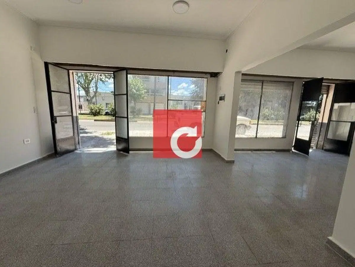 Alquiler de local comercial en diag. 74 N 3180 e 26 y 68 - La Plata 5