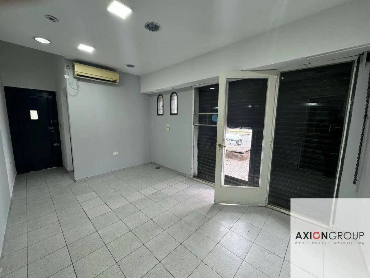 Alquiler de local comercial en calle 7 N 1945 e 71 y 72 - La Plata 8