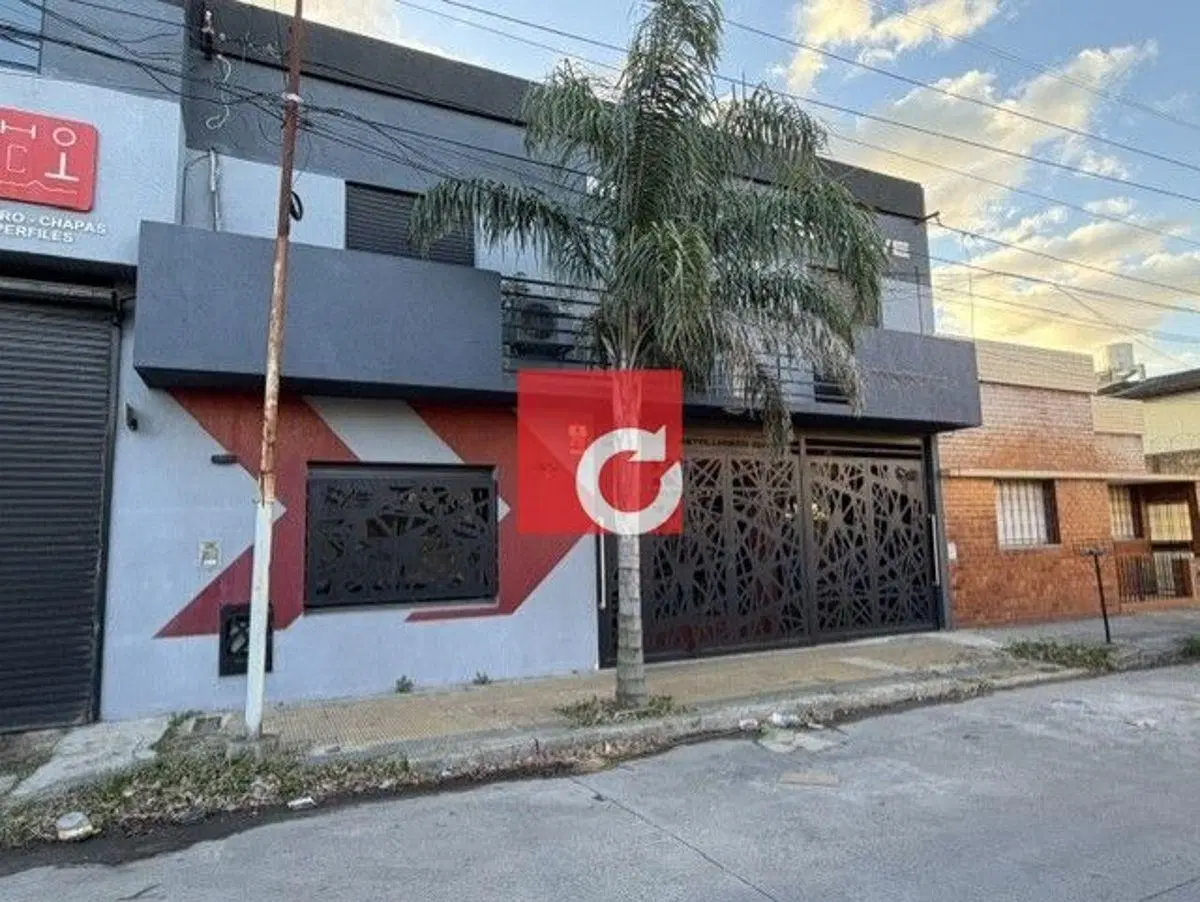 Venta de casa en calle 10 e 157 y 158 - Berisso 5