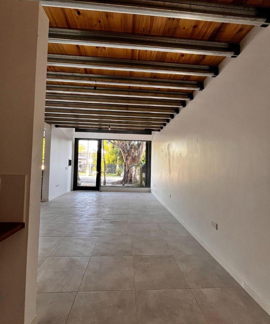 Foto de Local comercial EN ALQUILER - Gonnet, imagen 3