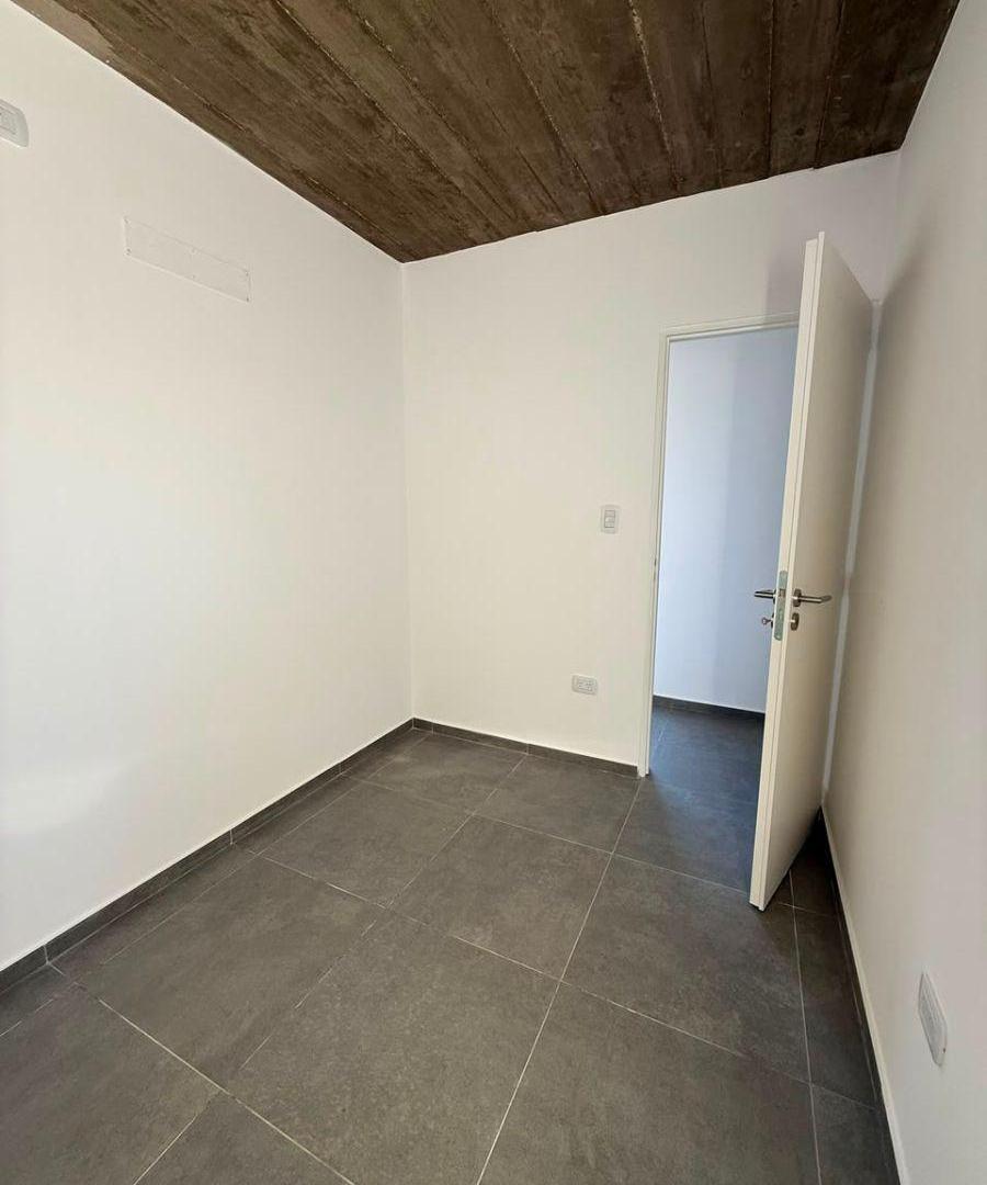 Foto de Departamento en alquiler en Calle 7 entre 54 y 55, Villa Elisa, La, imagen 4