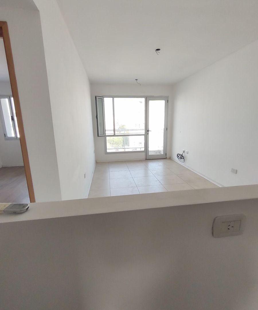 Foto de 45 e/ 17 y 18 - DEPTO 1 DORM, imagen 4