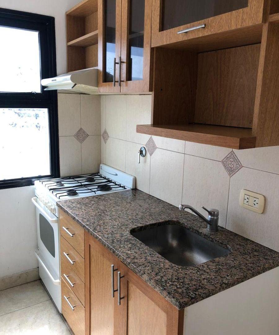 Foto de Monoambiente en alquiler en Avenida 44 entre Calle 26 y Calle 27, La, imagen 2