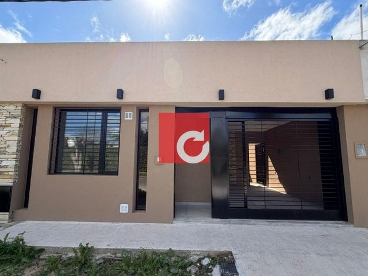 Foto de Venta de departamento en calle 168 N 1876 esq 21 - Berisso, imagen 1
